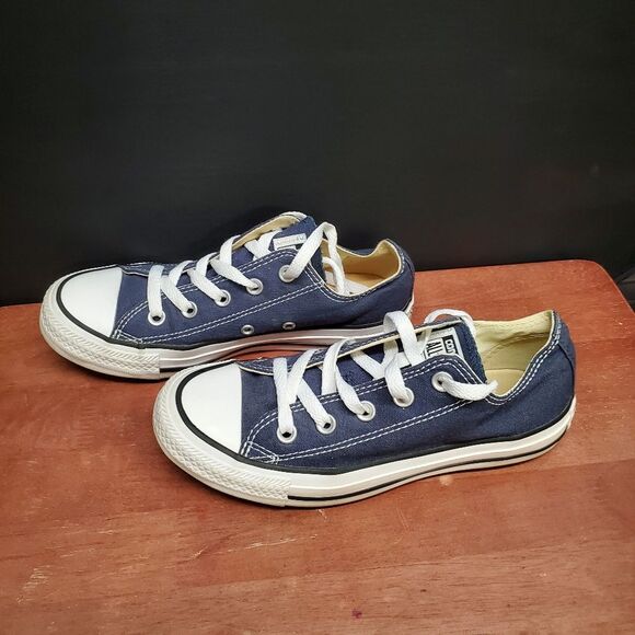 Converse Chuck Taylor All Stars Canvas Low Top UNISEX Sneakers M9697 - Picture 12 of 14